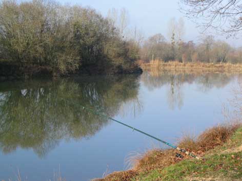 Plan d'eau de Riel les Eaux