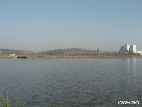Plan d'eau de la Cantache